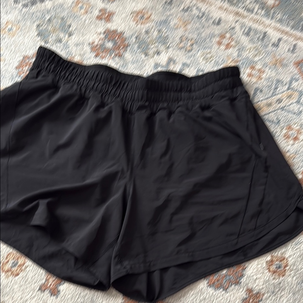 Lululemon Tracker Shorts